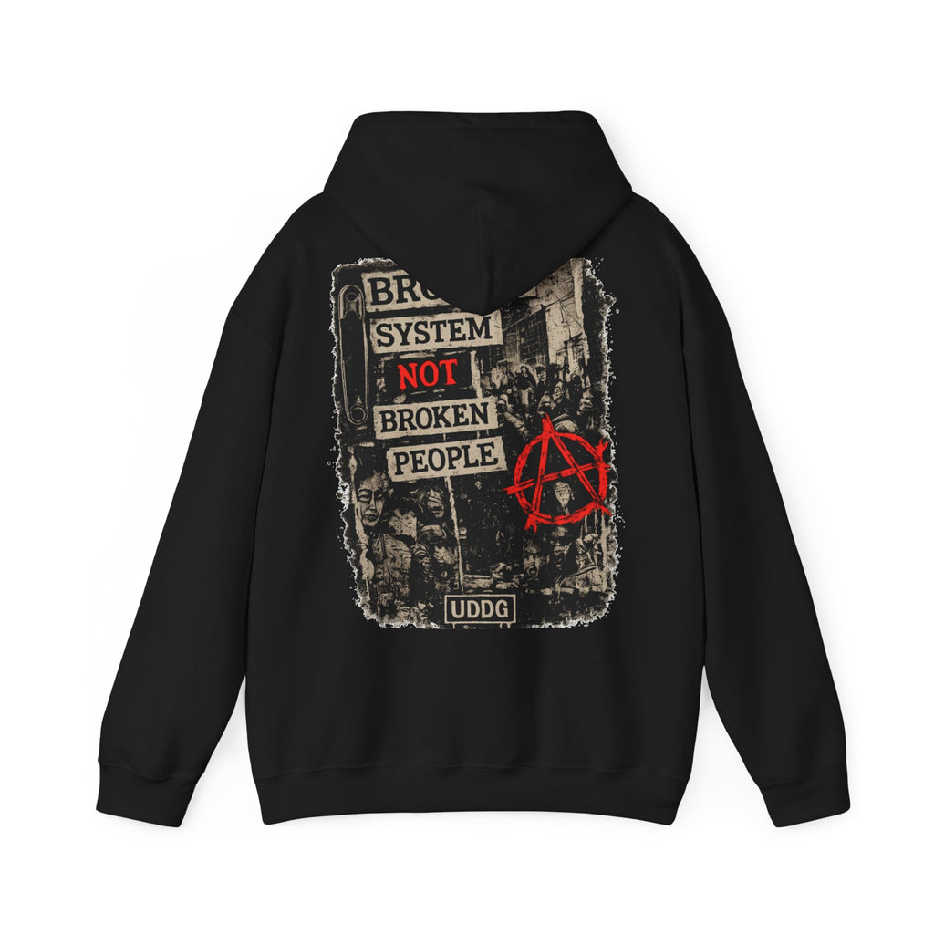 UDDG Riot Serie 10 – Kapot systeem. Geen kapotte mensen. Punk hoodie