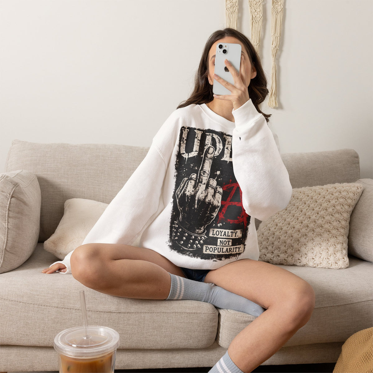 UDDG Noise Series 02 – Broken System. Solid heart. White Punk Sweatshirt.